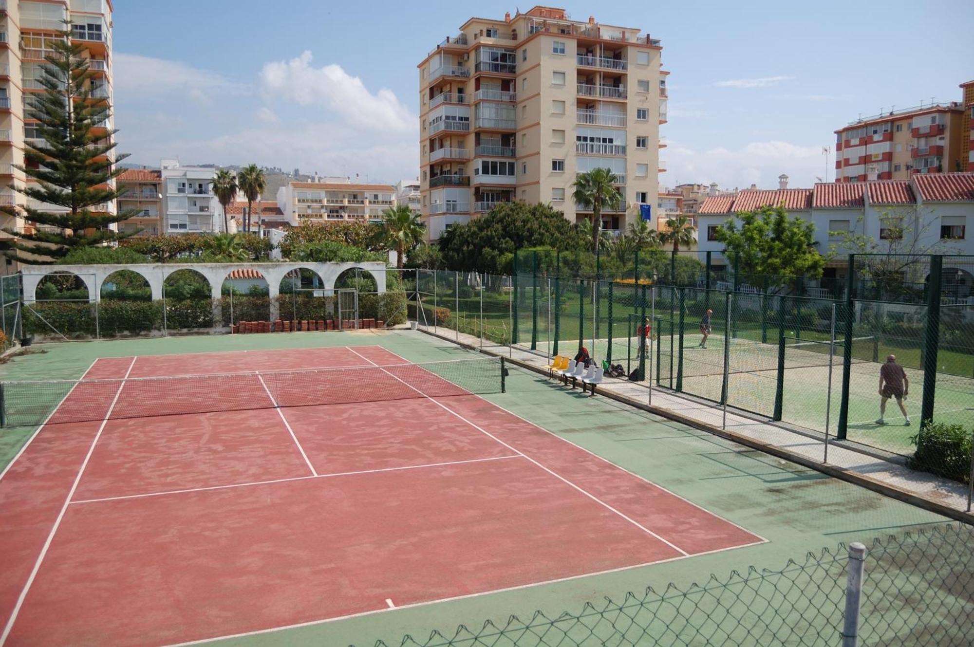 Apartamentos Euromar Playa ตอร์ร็อกซ์ ภายนอก รูปภาพ