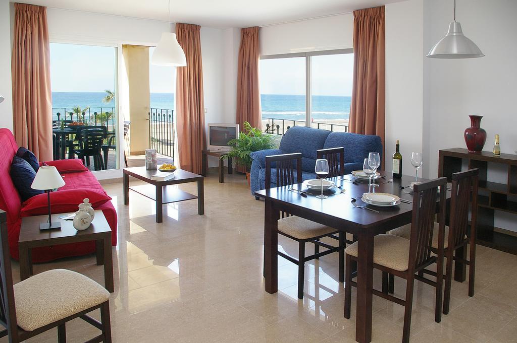 Apartamentos Euromar Playa ตอร์ร็อกซ์ ภายนอก รูปภาพ